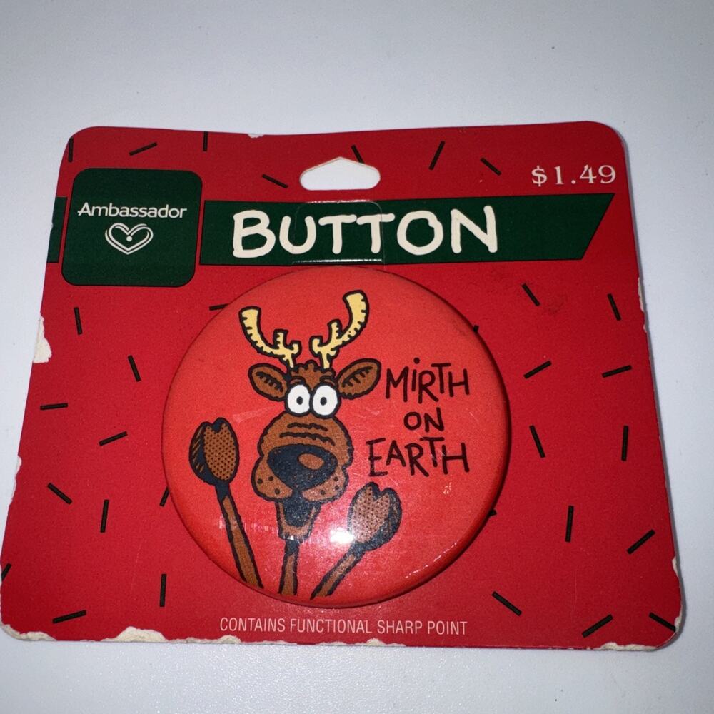 Hallmark Vintage Mirth On Earth Button Pin Moose New